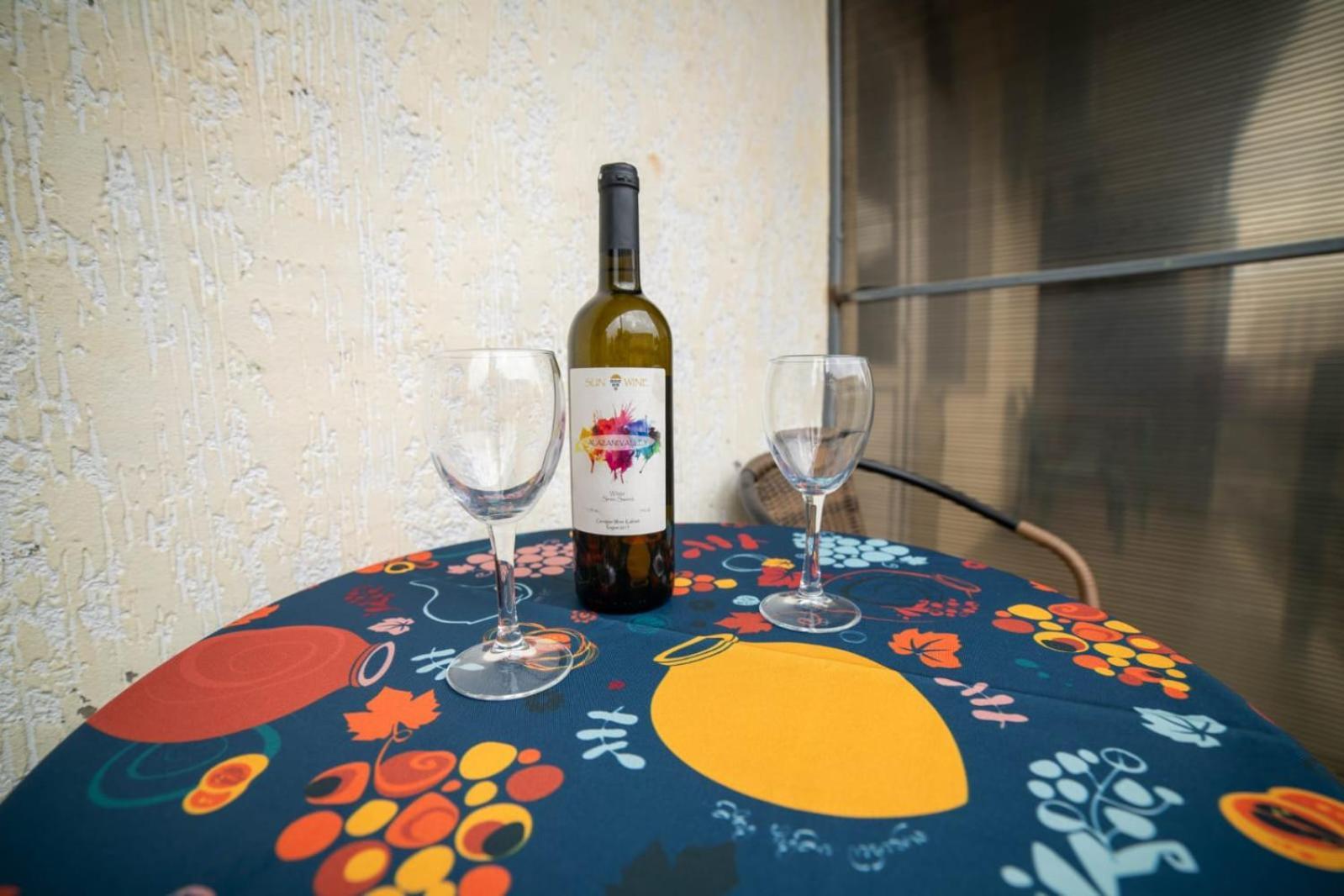 Guest House Kavkasioni 33 Telawi Zewnętrze zdjęcie